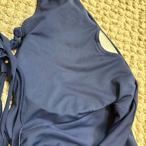 Ladies Aerie Swim Navy Blue Lace Front One Piece Swim Suit Size Medium - Picture 8 of 9